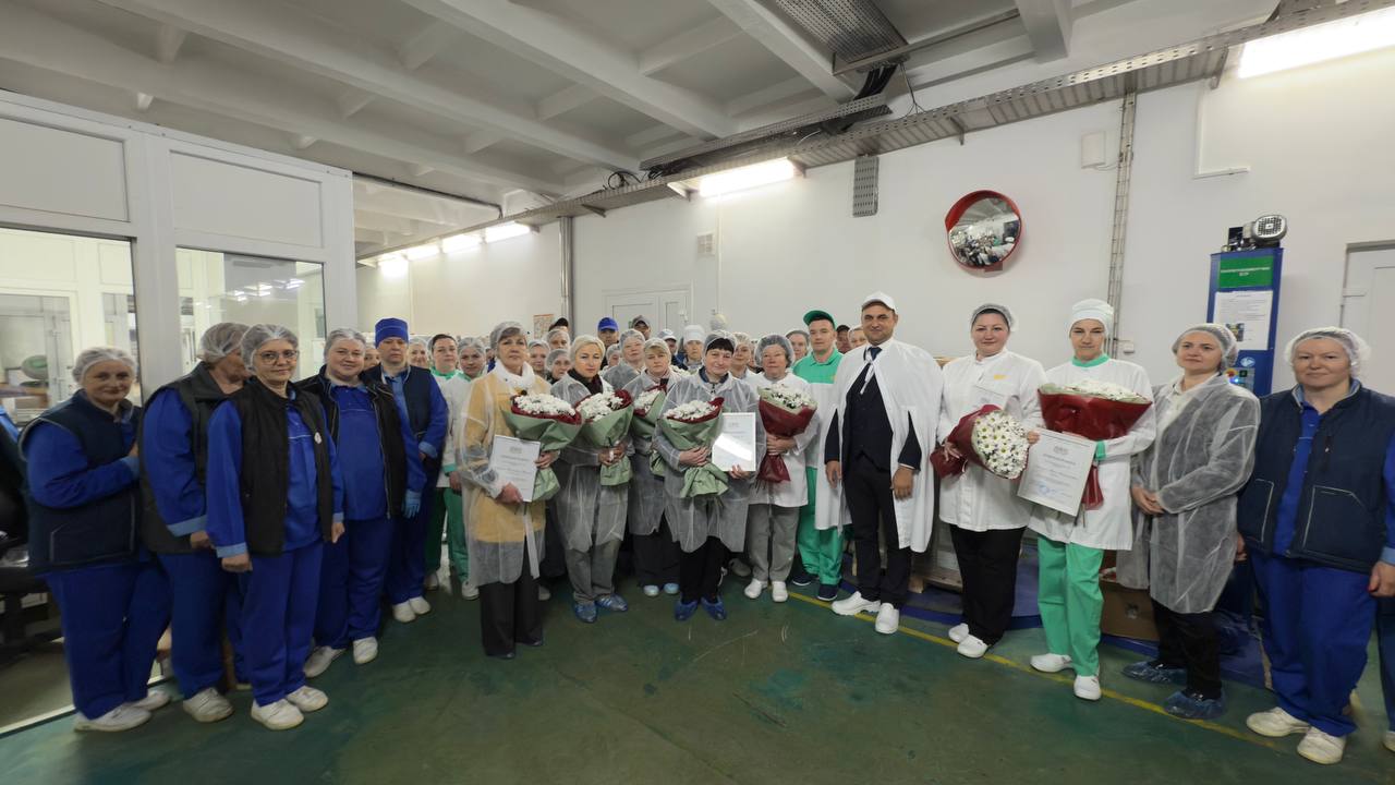 С благодарностью за преданность делу